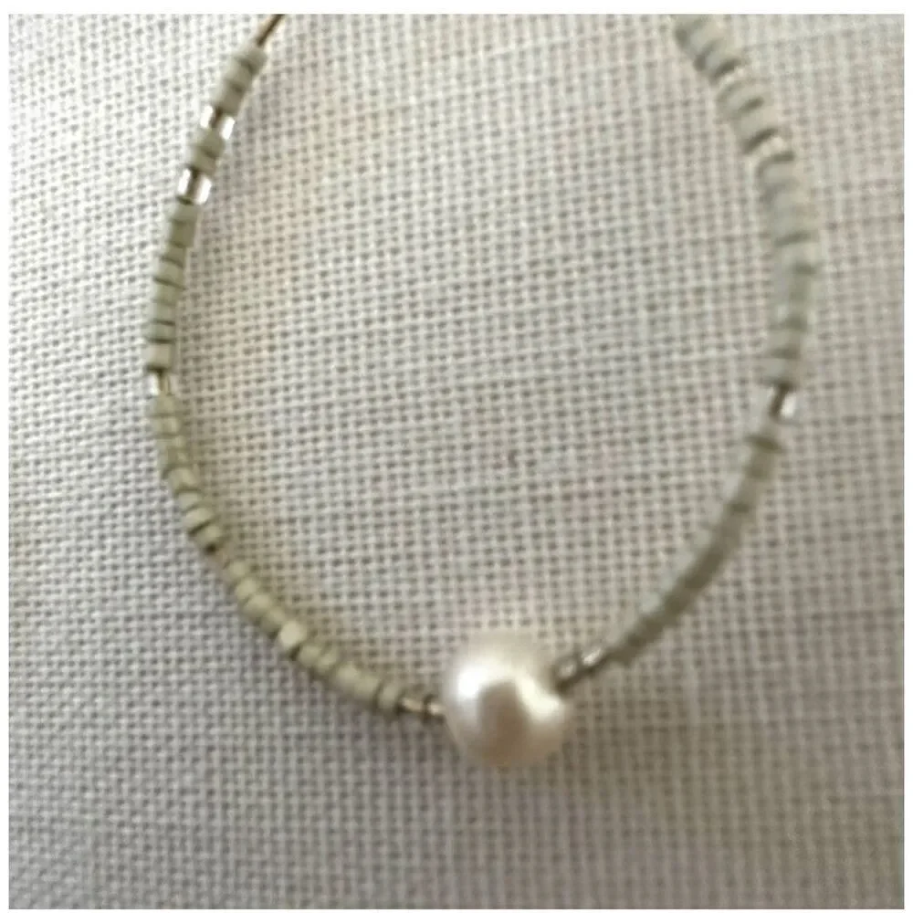 Pearl beaded earrings